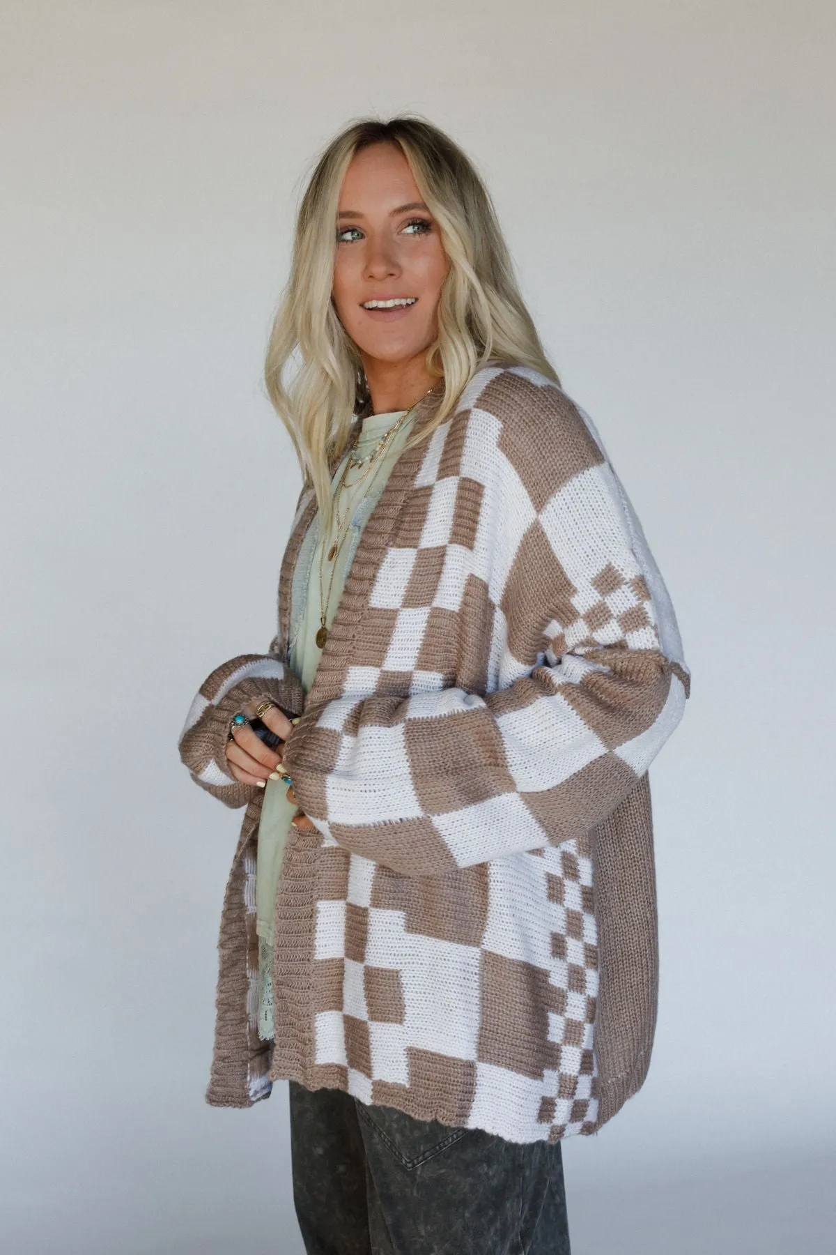 Archer Checkered Cardigan - Mocha