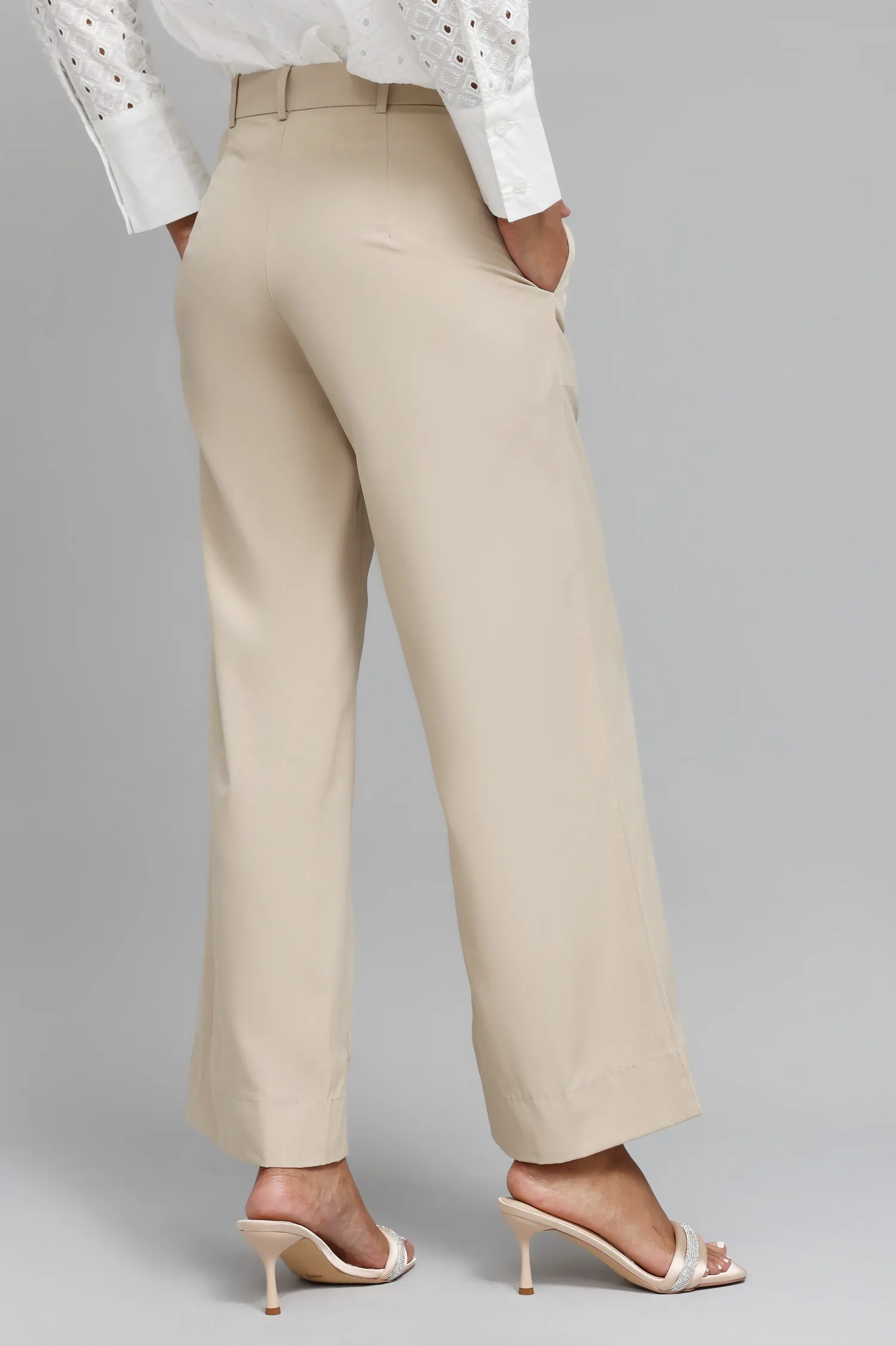 CLASSIC TAILORED ELEGANCE TROUSERS-BEIGE