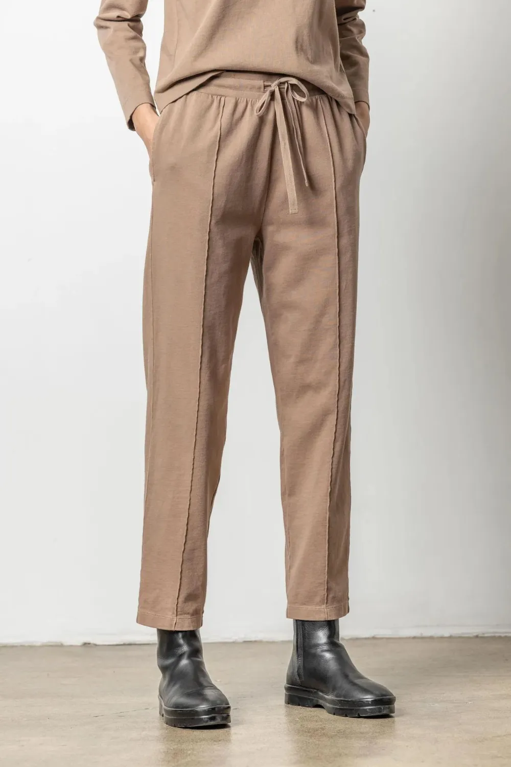 Lilla P Front Seam Pant