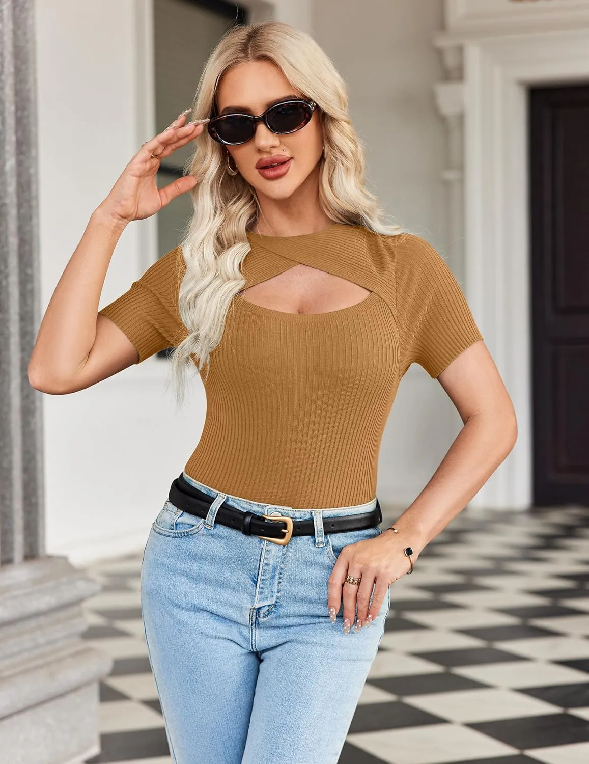 Zeagoo Womens Short Sleeve T Shirts 2024 Summer Casual Knit Slim Fit Trendy Basic Cute Sweater Tops